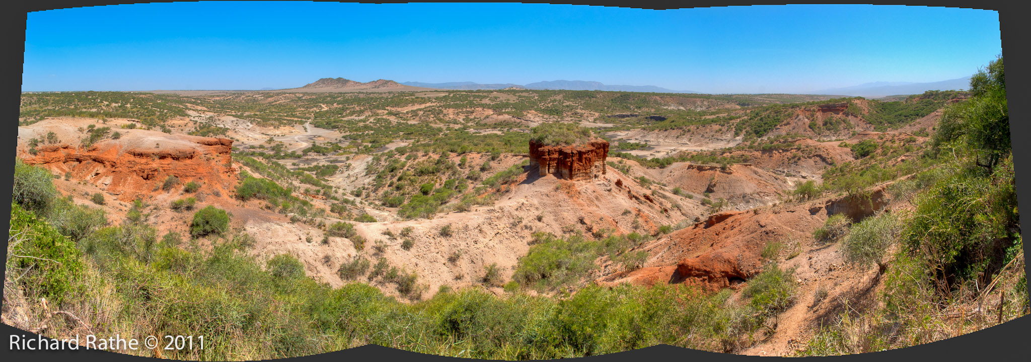 Olduvai (Oldupai) Gorge