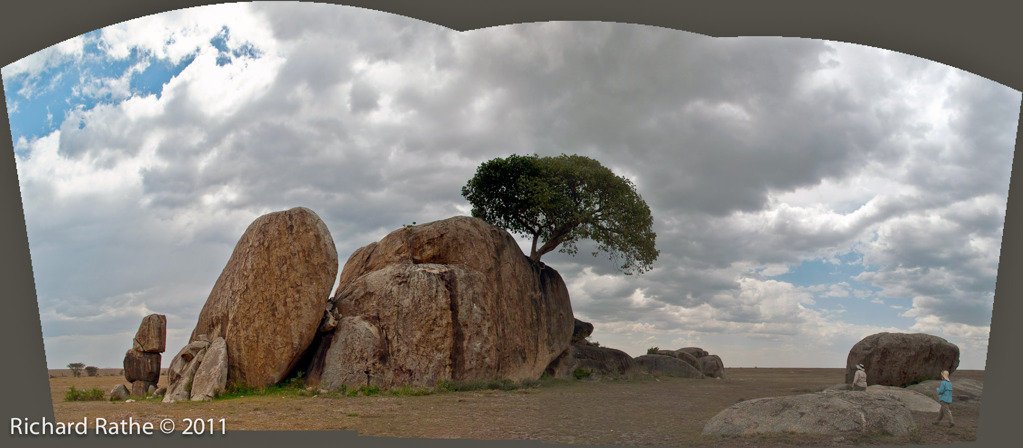 Rocks with Lone Tree (non HDR)