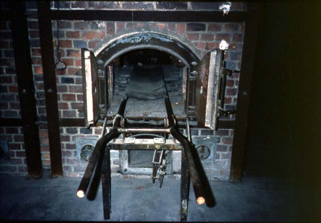65-dachau-oven