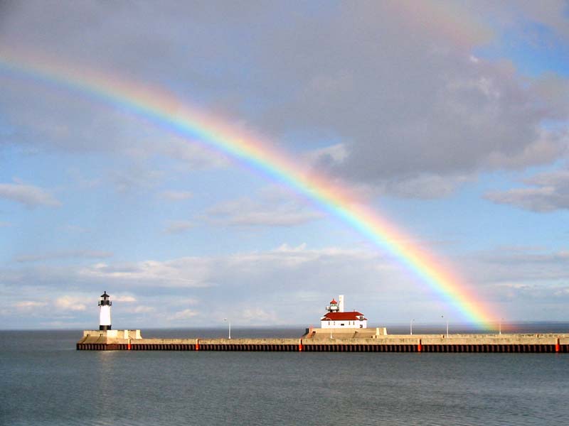 03-duluth-rainbow