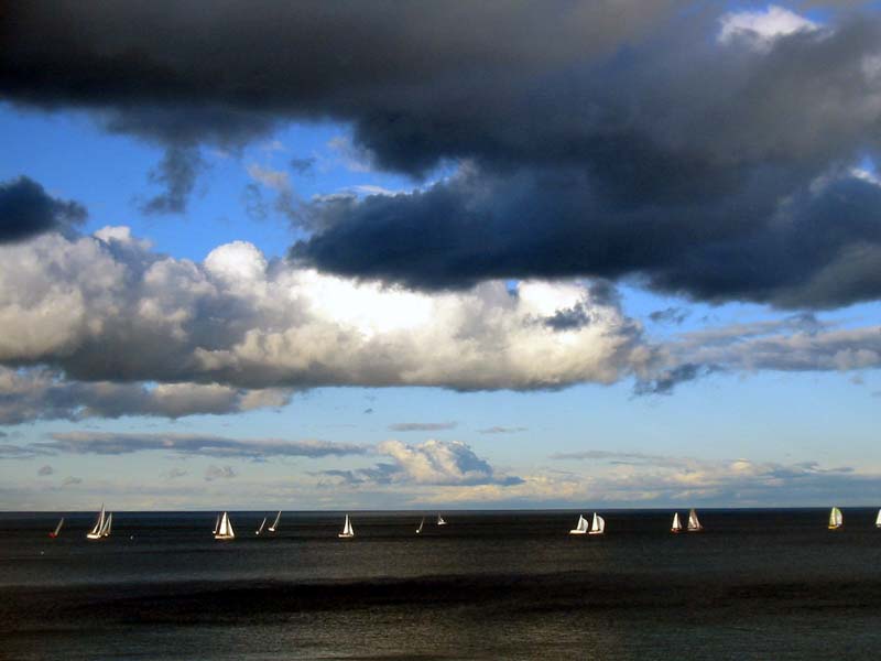 05-lake-superior-sailboats